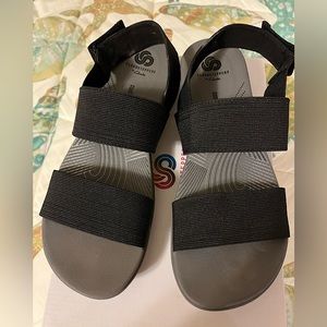 Clark’s Cloudstepper Sandals Women's US 9 Black Stretch Fabric
